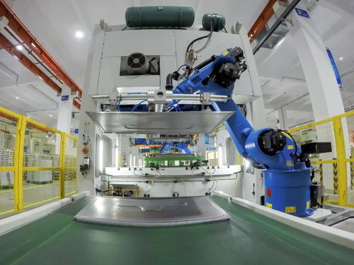 集聚優(yōu)質(zhì)資源推動成果轉(zhuǎn)化——第二屆中國工業(yè)互聯(lián)網(wǎng)大賽在余杭圓滿閉幕，助力軌道交通創(chuàng)新發(fā)展